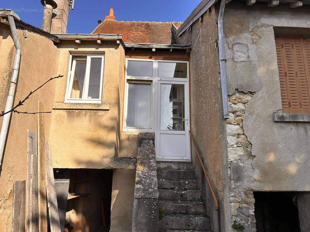 Maison à SAINT-MARCEL