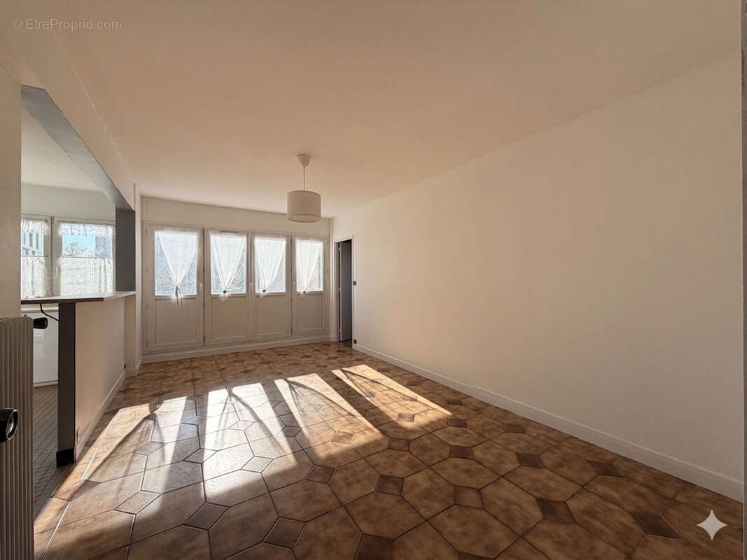 Appartement à BAGNOLET