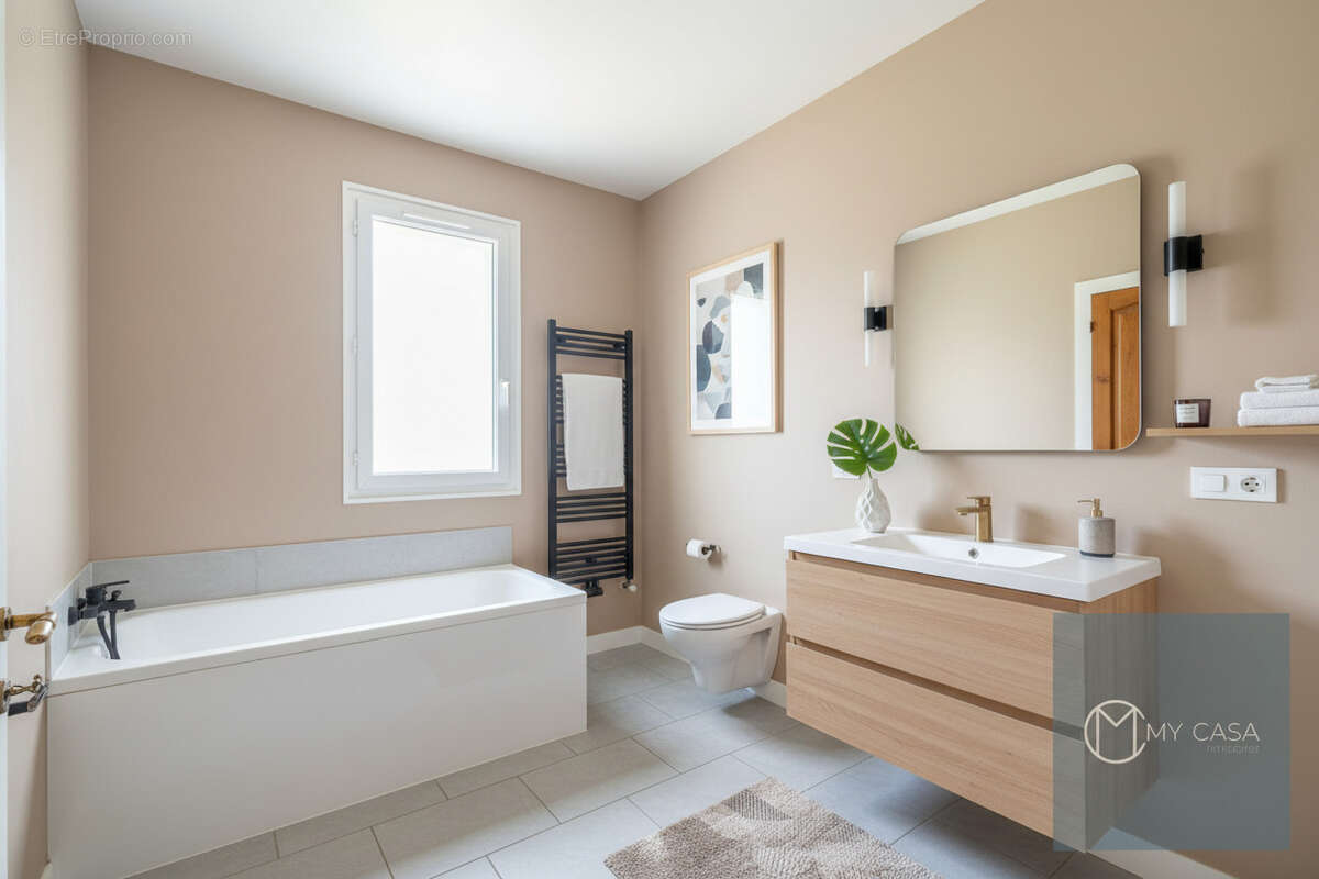 Appartement à LYON-8E