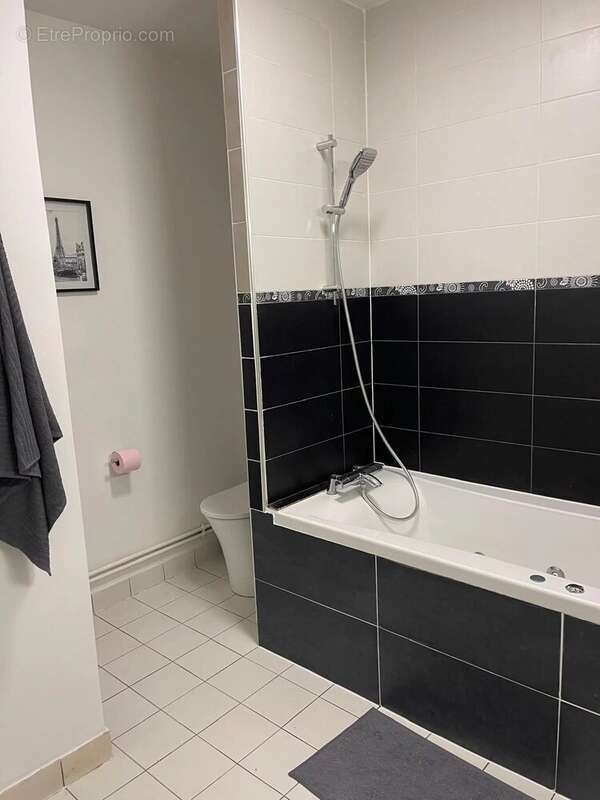 Appartement à ASNIERES-SUR-SEINE