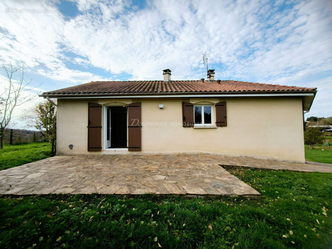 Maison à SAINT-MESMIN