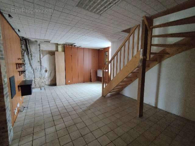 Maison à CHATEAUNEUF-SUR-SARTHE