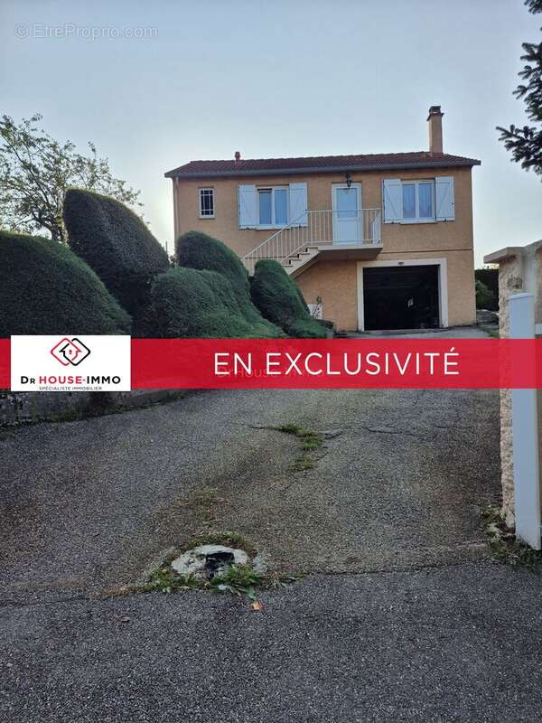 Maison à LA RICAMARIE