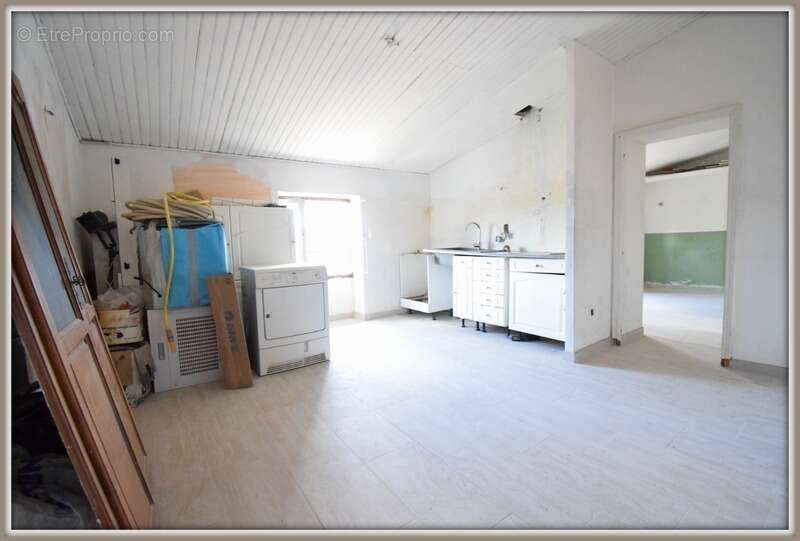 Appartement à vendre 3 pièces GRASSE dans hameau au calme - photo 8