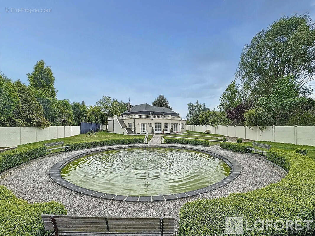 Maison à AIRE-SUR-LA-LYS