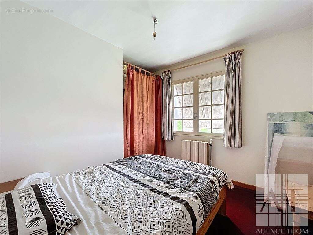 Maison à SAINT-AUBIN-DU-DESERT