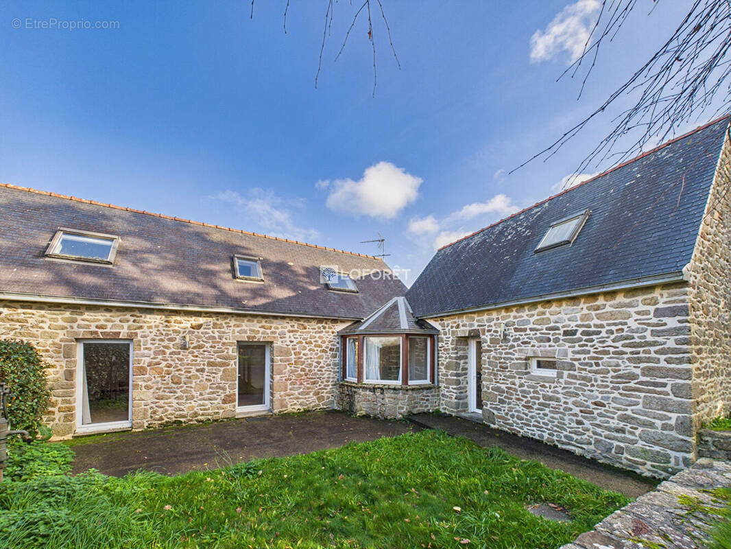 Maison à DOUARNENEZ