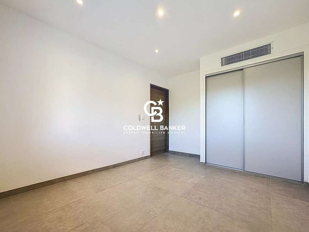 Maison à SAINT-RAPHAEL