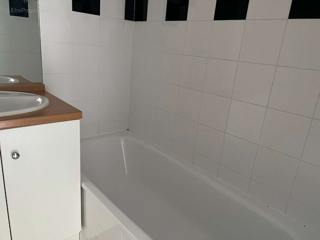 Appartement à FONBEAUZARD