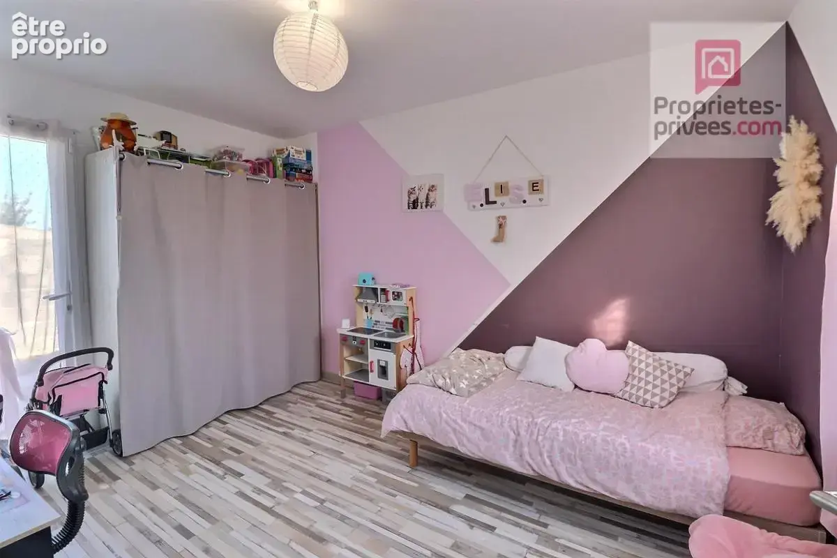 Maison 6 pièces 138 m2 avec GARAGE  - 4 Chambres DONT UNE SUITE PARENTALE 137 m2 avec cellier et garage - photo 6