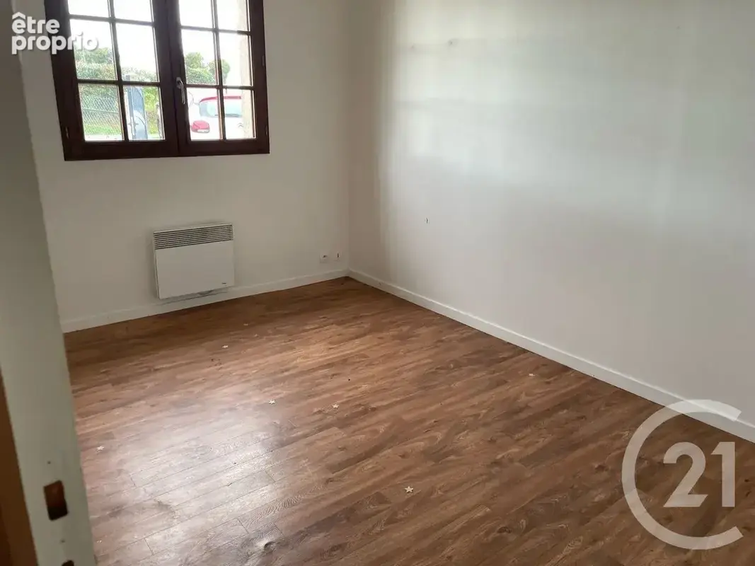 Maison 4 pièces 70 m² à vendre à Bernay (27300) - photo 8