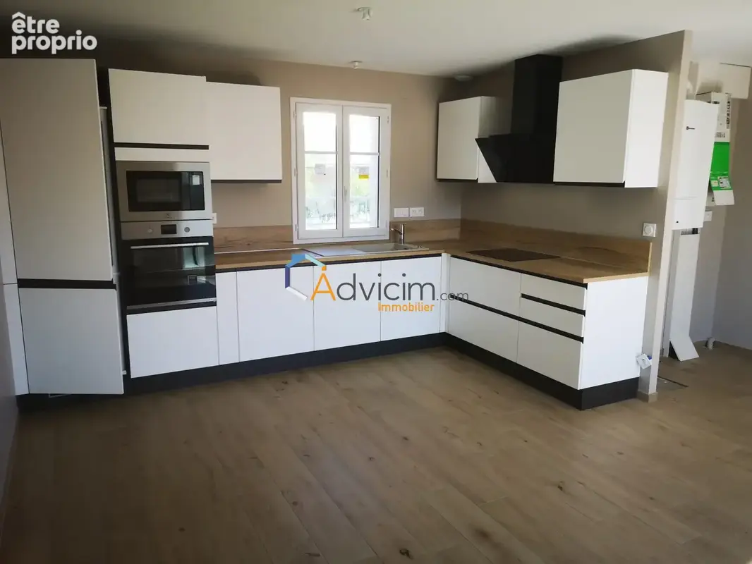 Maison 4 pièces 92 m² à vendre à Saint-Denis-En-Val (45560) - photo 4