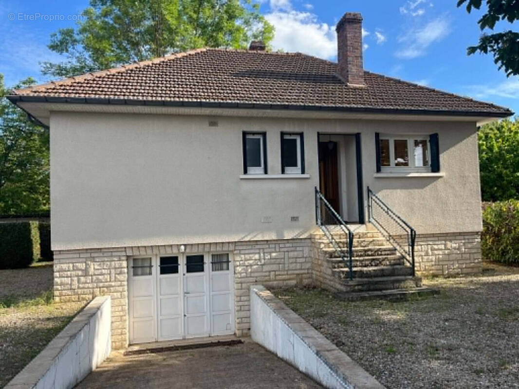 Maison à APPOIGNY
