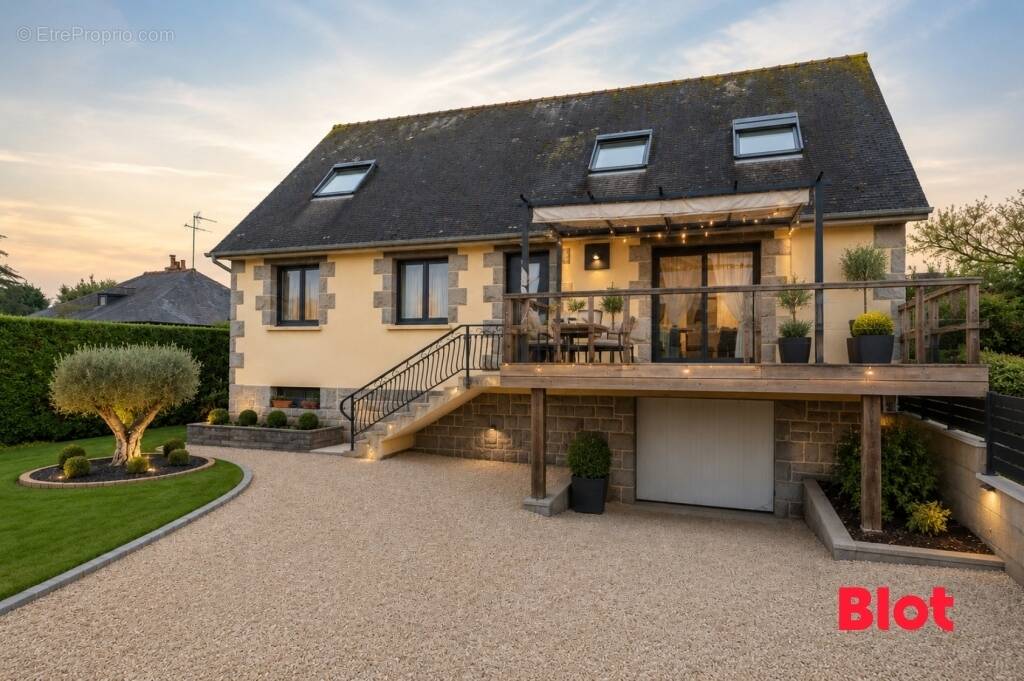 Maison à LIFFRE