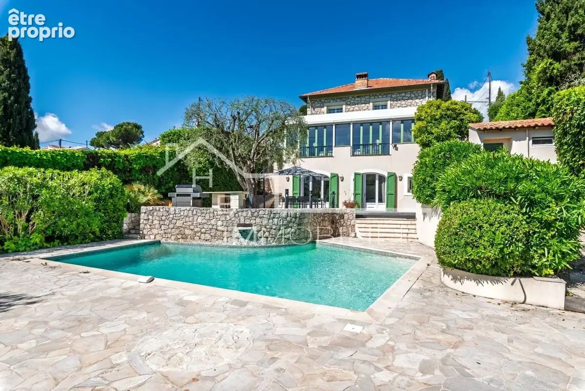 Maison à CAGNES-SUR-MER