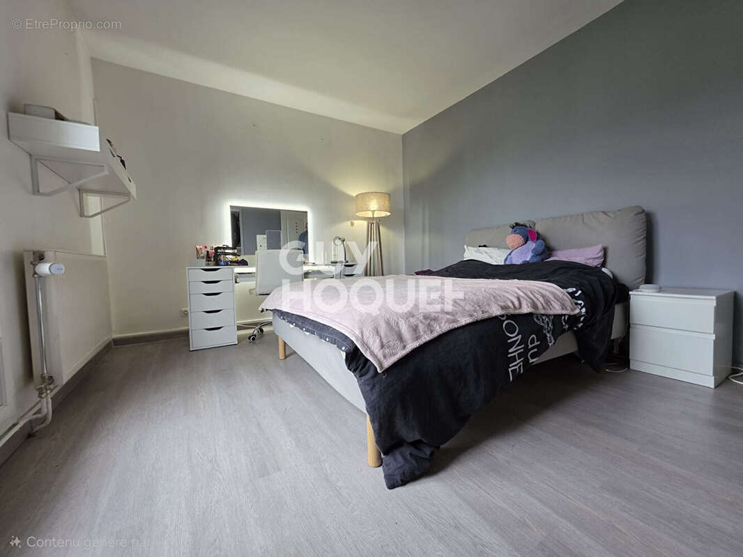 Maison à OZOIR-LA-FERRIERE