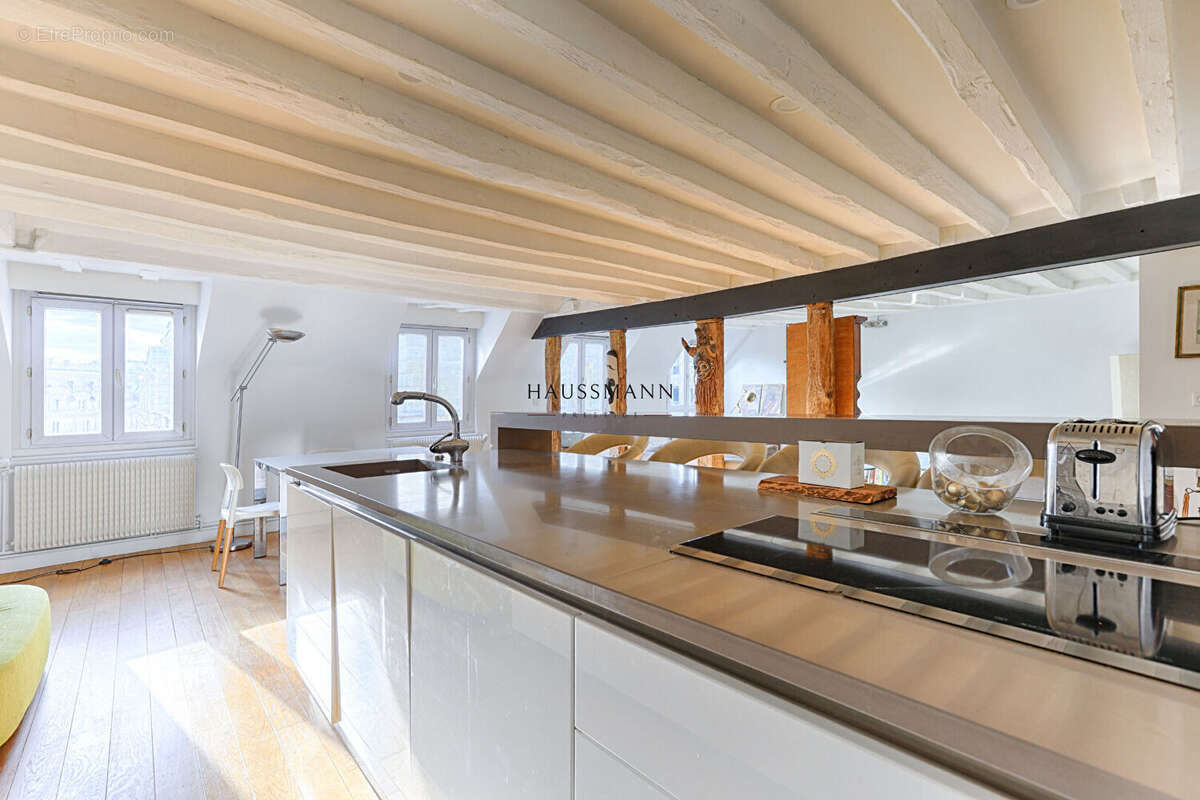 Appartement à PARIS-9E