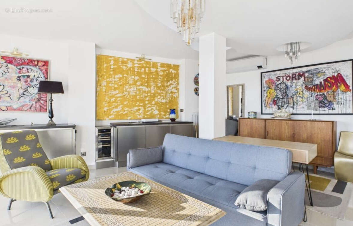 Appartement à MARSEILLE-7E