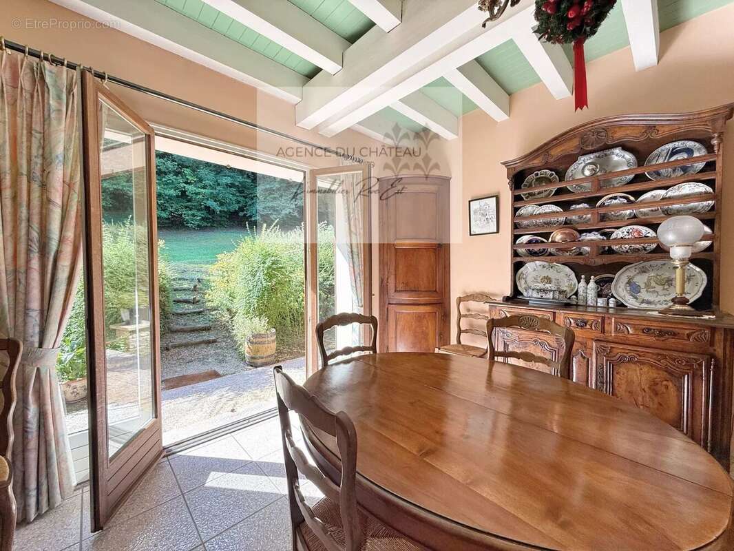 Maison à MENTHON-SAINT-BERNARD