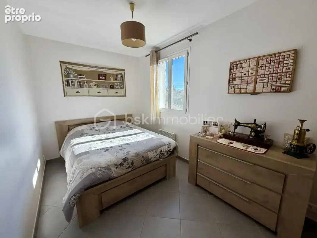 Maison T4 duplex – Garage 50 m² – Jardin – 300 m² terrain – Salon-de-Provence - photo 15