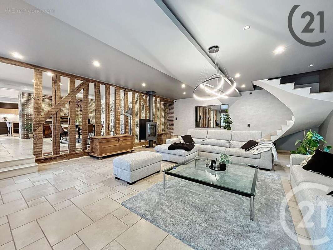 Maison à MARAYE-EN-OTHE