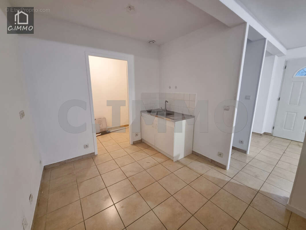 Maison à MAGALAS