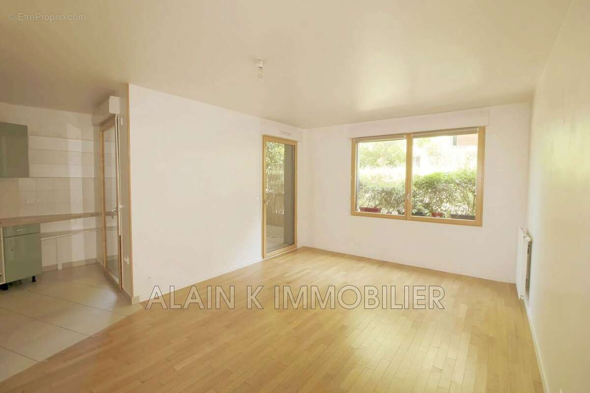 Appartement à CHAVILLE