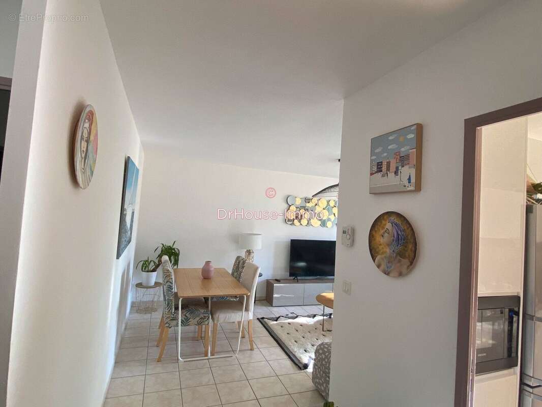 Appartement à SAINT-FONS