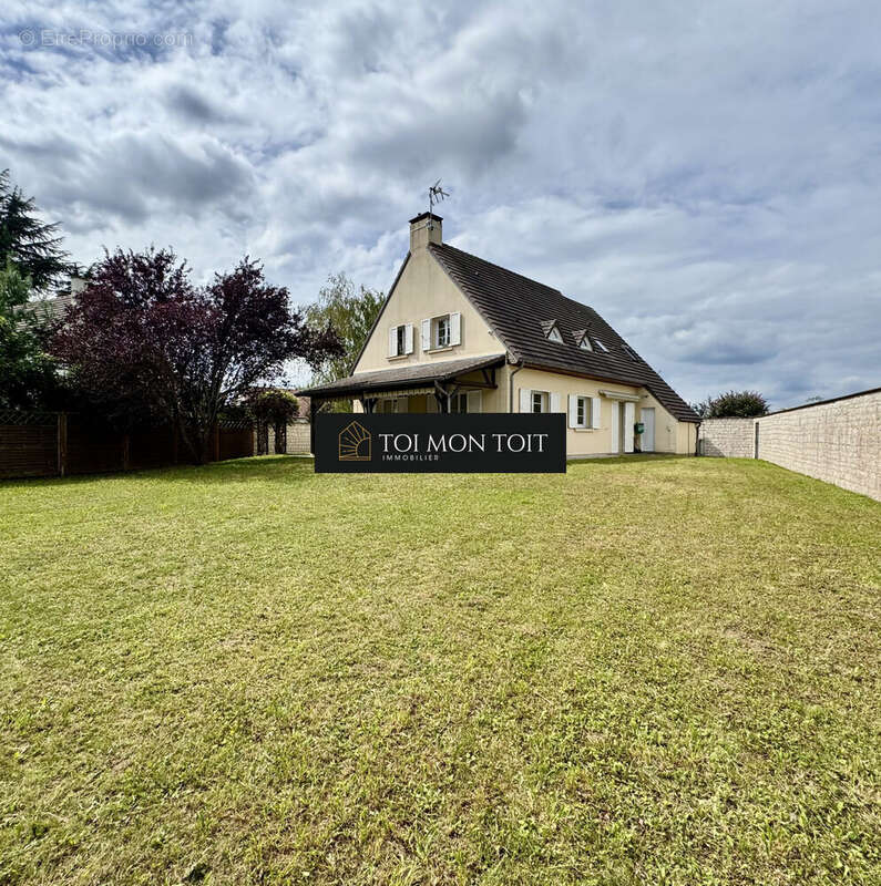 Maison à PLAILLY