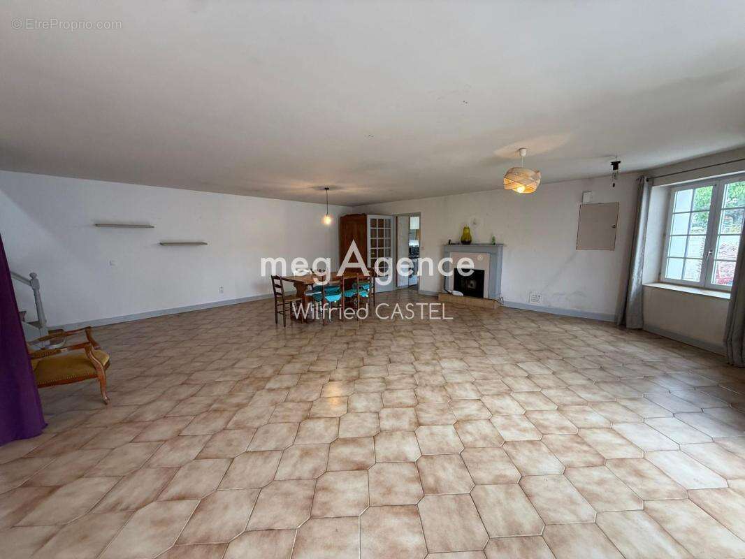 Maison a deux pas du bourg ! - photo 2