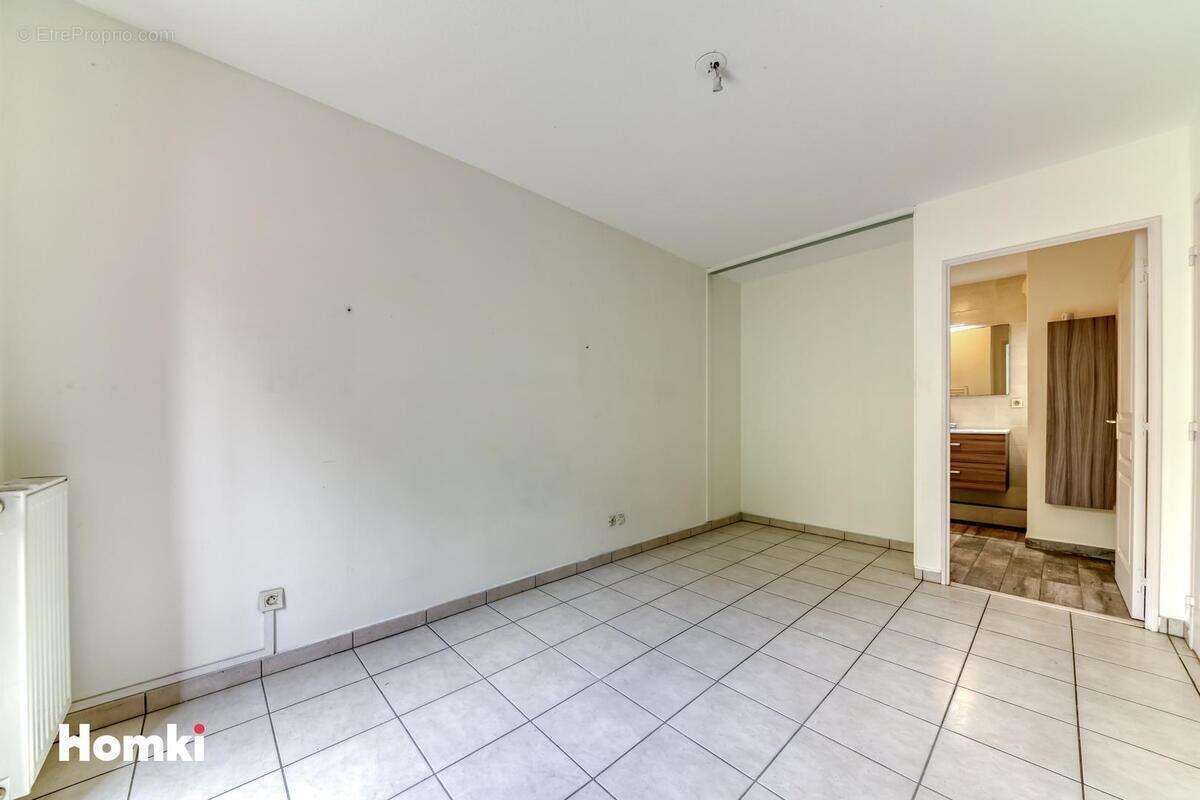 Appartement à VAULX-EN-VELIN