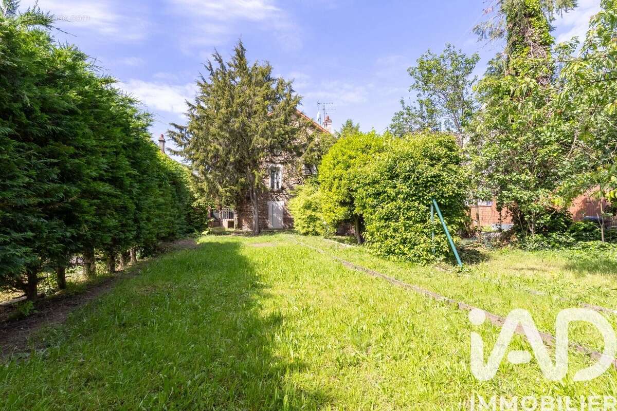 Photo 2 - Maison à VIGNEUX-SUR-SEINE