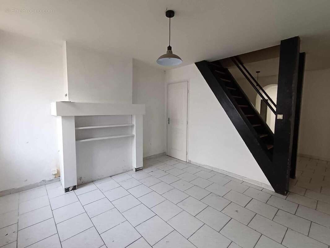 Photo 2 - Maison à ANNEZIN