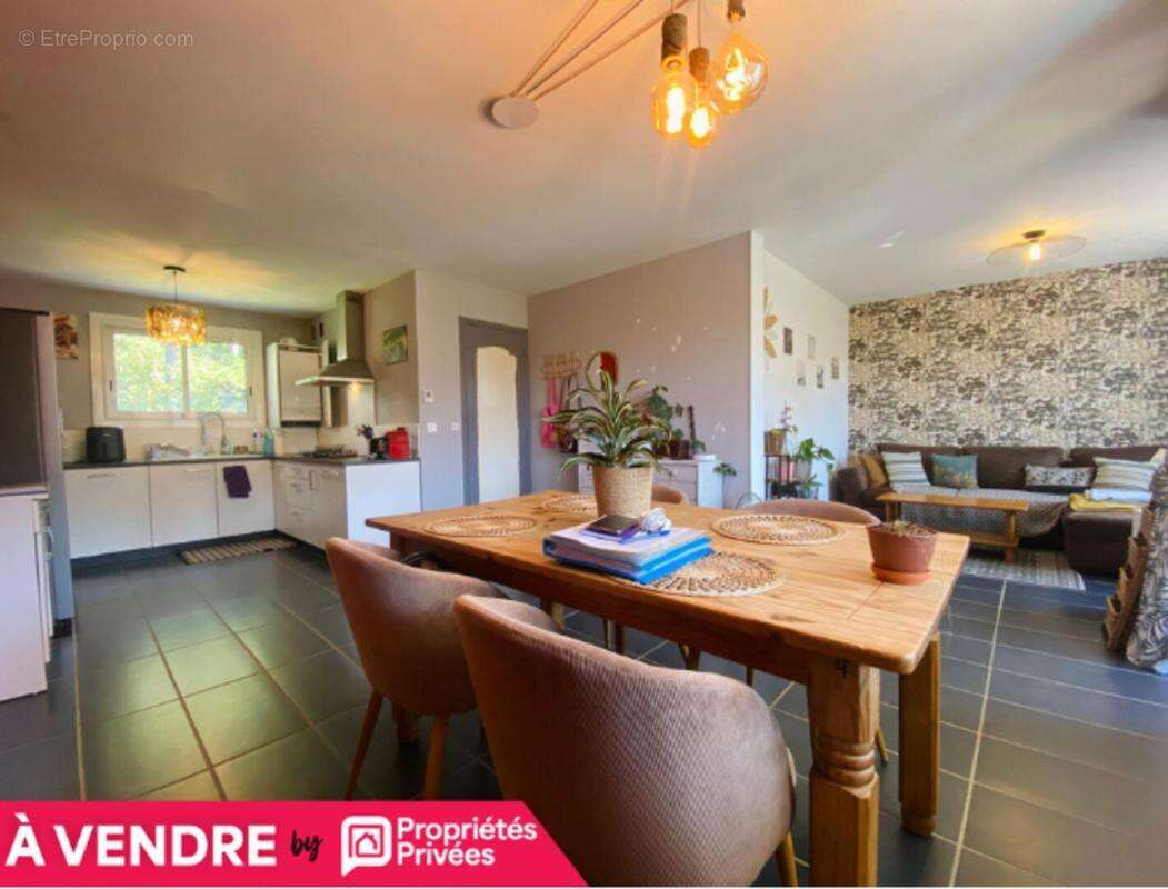 Appartement Digne Les Bains 4 pièce(s) 80.35 m2 - photo 3