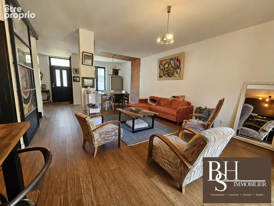 Maison 6 pièces 165 m² à vendre à Vouille (86190) - photo 3