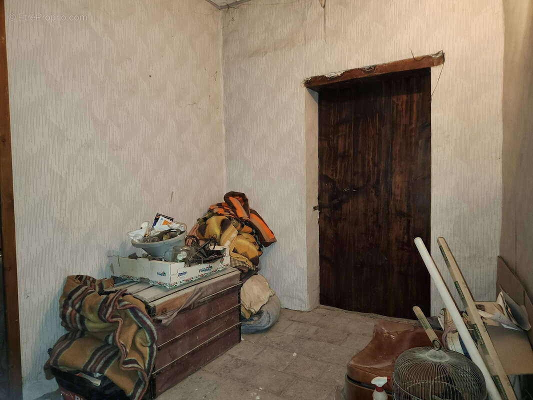 Maison à SAINTE-CECILE-LES-VIGNES