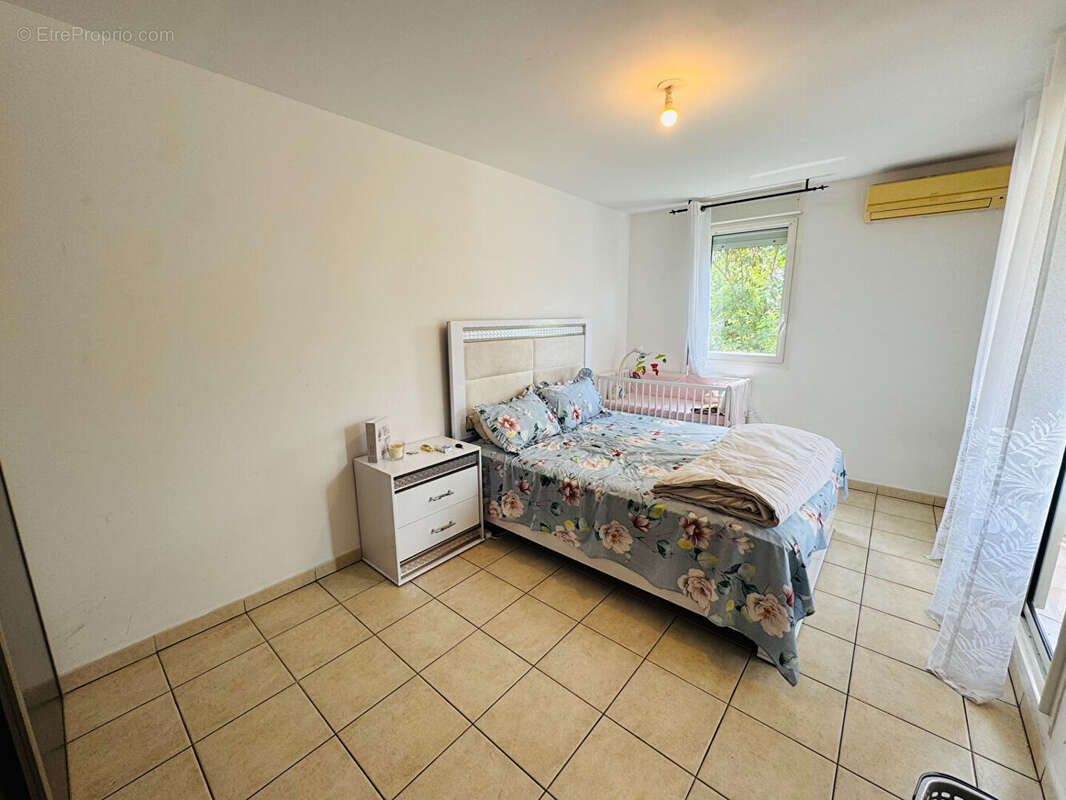 Appartement à SAINT-DENIS