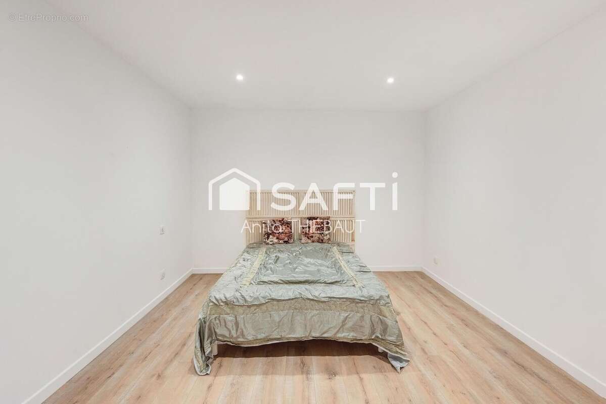 Photo 8 - Appartement à FREJUS