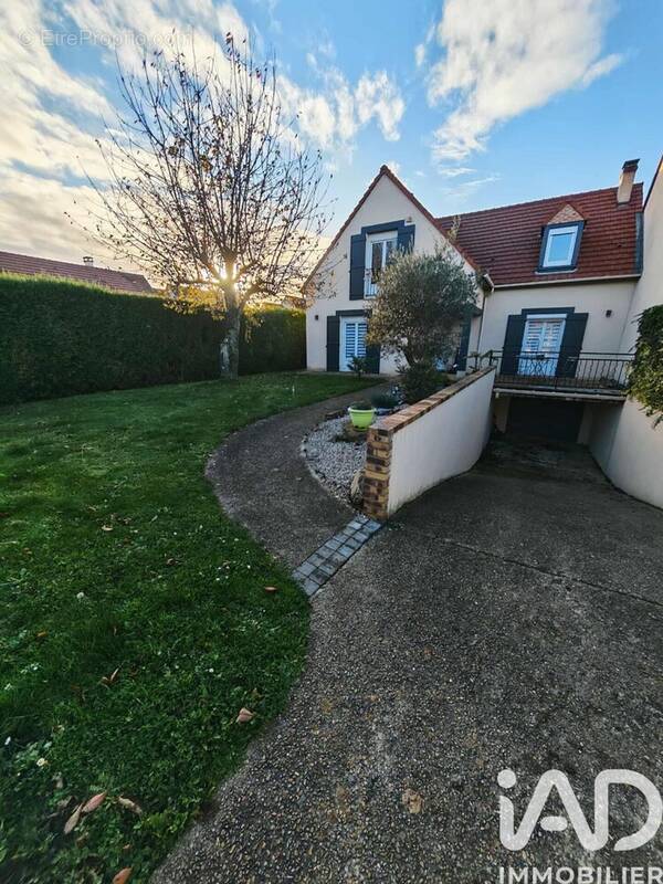 Photo 1 - Maison à CHAMBLY