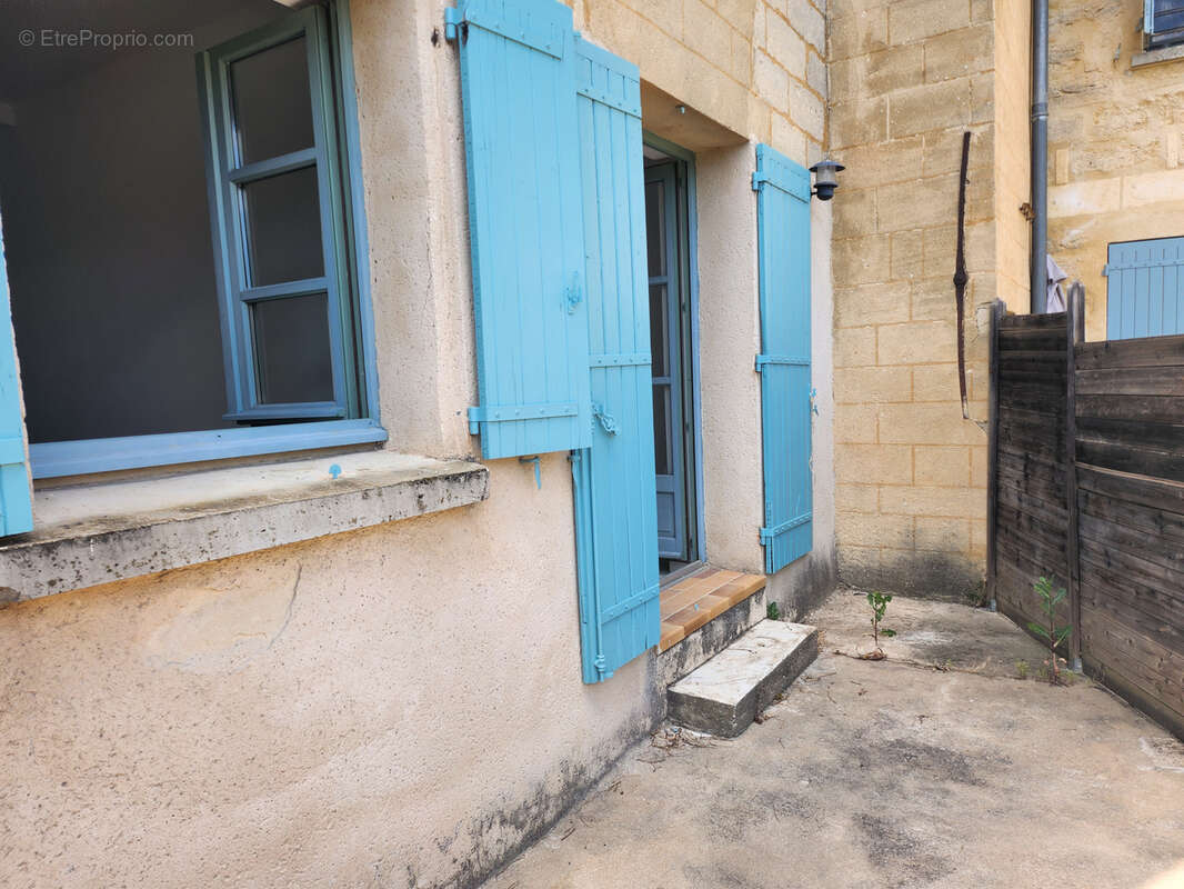 Appartement avec terrasse au 1er étage UZES centre - photo 22