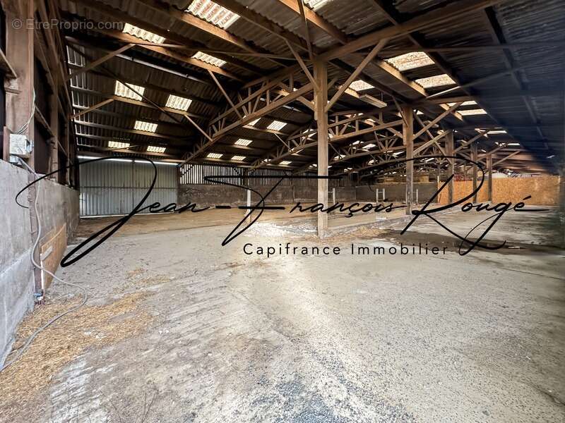 Maison à TOURVILLE-SUR-SIENNE