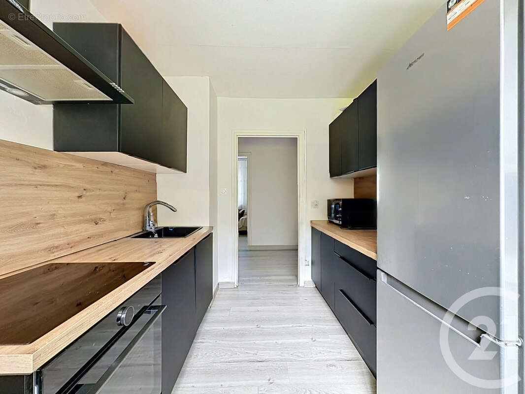 Appartement à PONT-EVEQUE