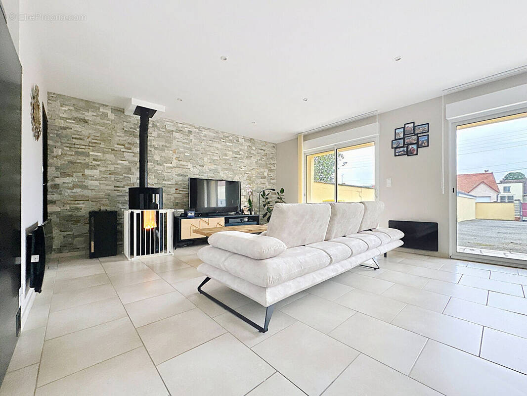 Maison à POISVILLIERS