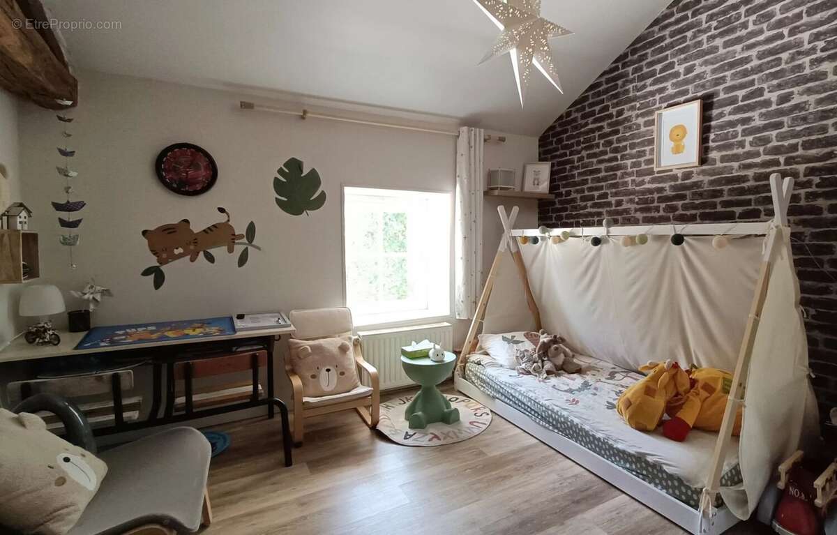 Maison à VOUZAILLES