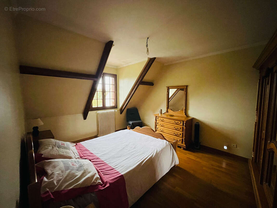 Maison à SARTROUVILLE