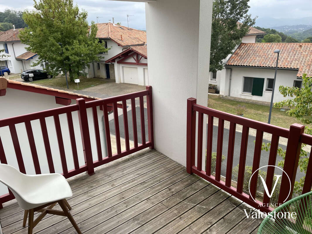 Appartement 61 m² à Villefranque  - photo 4