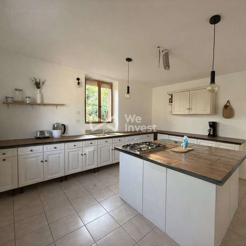 Maison à MONTECH