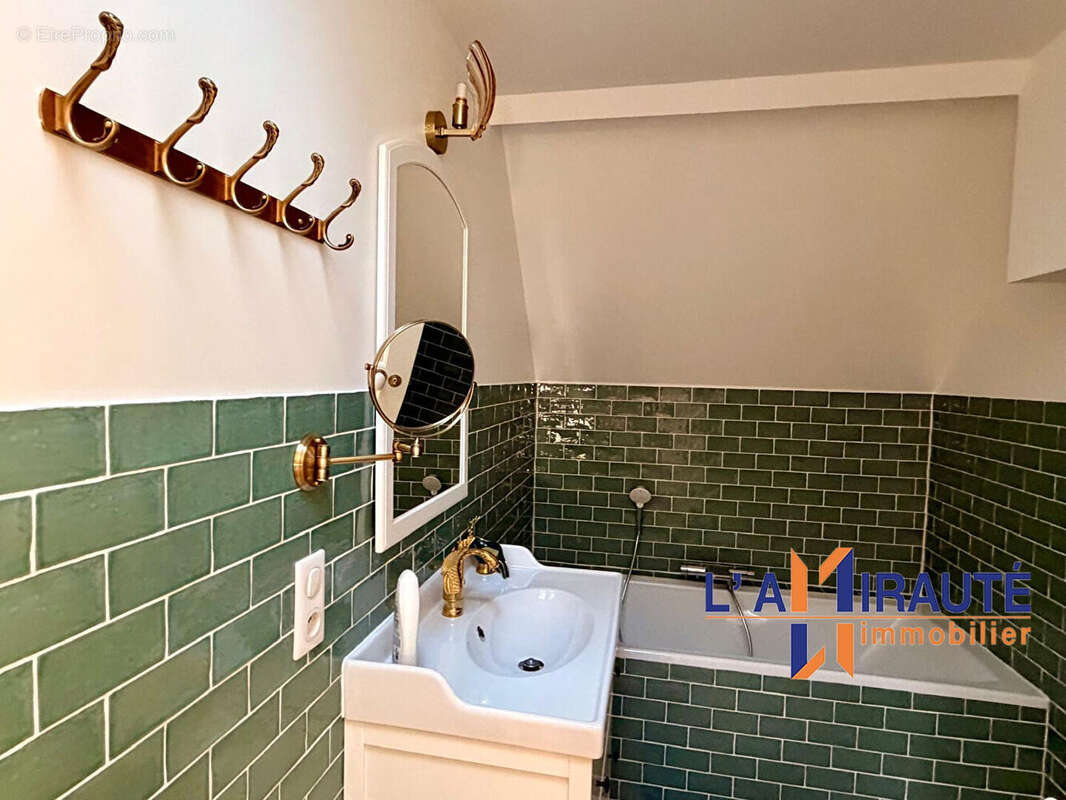 Maison à MAISONS-LAFFITTE