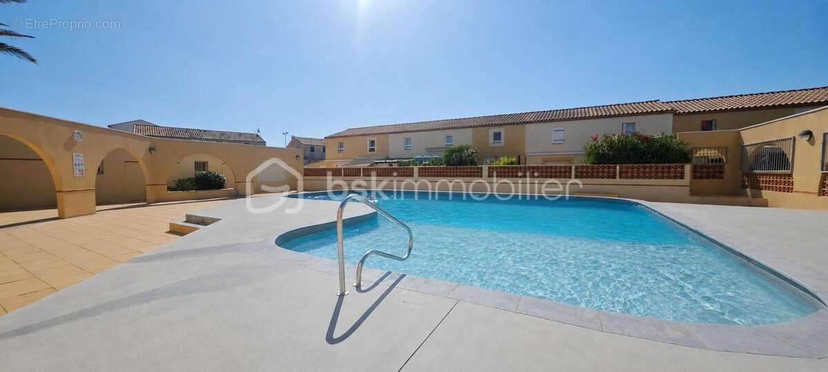  Frontignan Plage:  Maison T3 meublée, terrasse, parking, à 50 m de la mer avec piscine  - photo 8