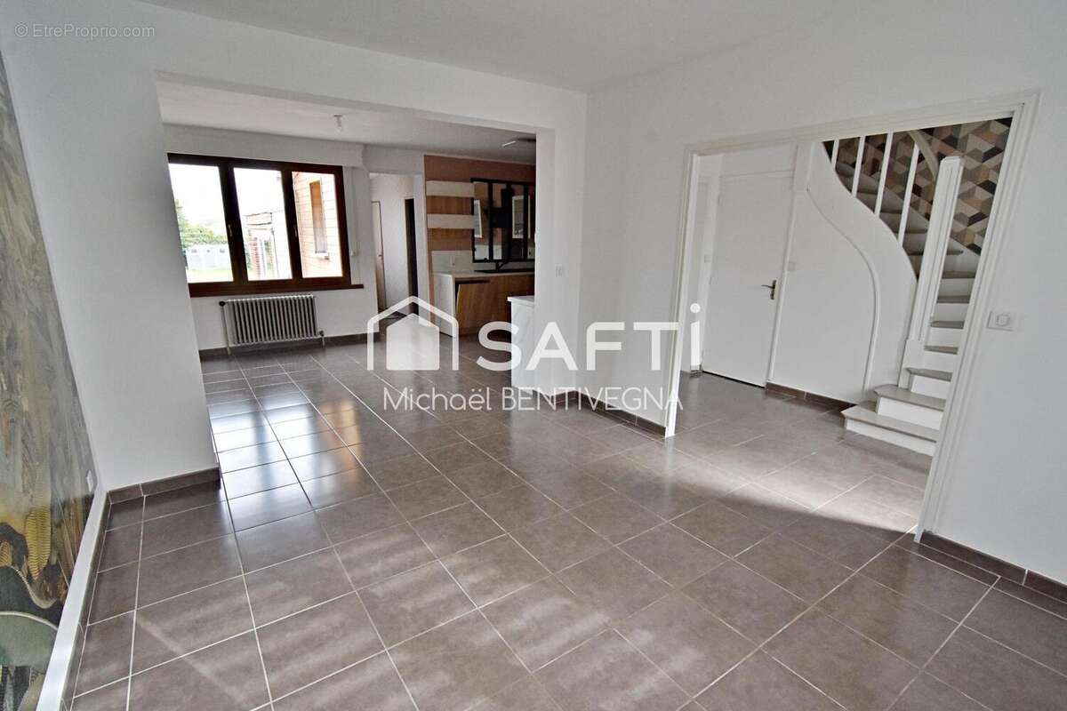 Photo 2 - Maison à HAULCHIN